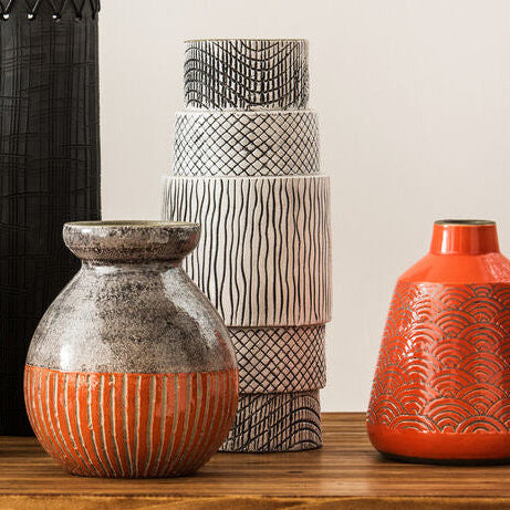 Mono Earthenware White Contemporary Vase