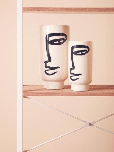 Viso Small Black & White Face Vase