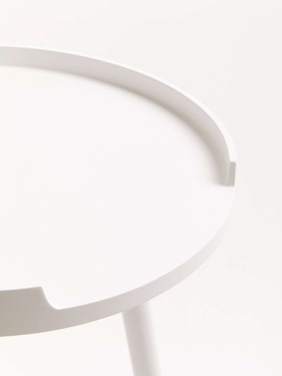 White Round Side Table With Natural Wood Feet, Viborg