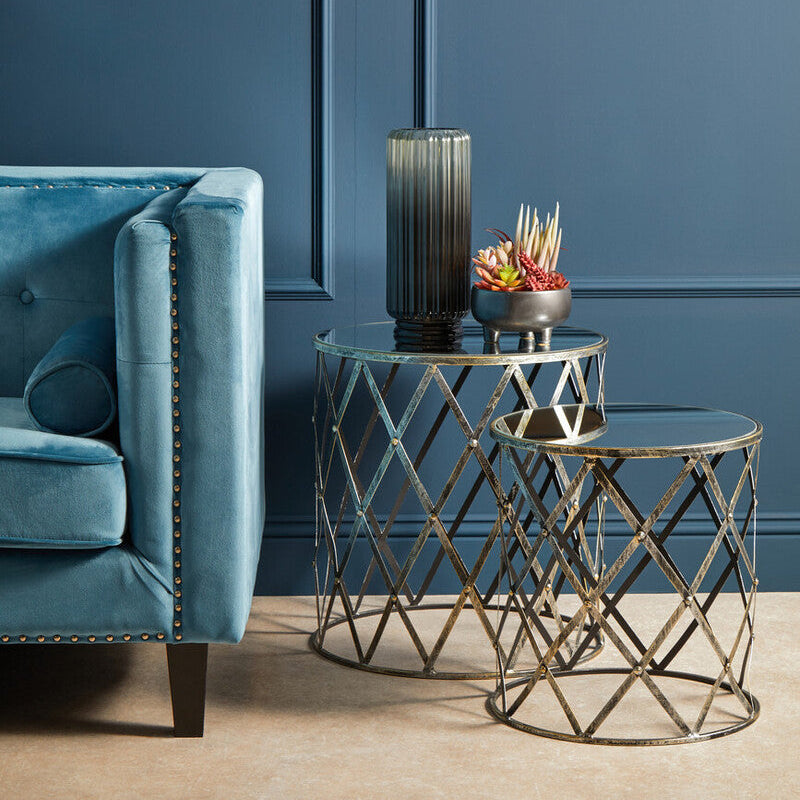Set Of 2 Diamond Design Silver Frame Side Tables With Round Mirrored Top, Avantis