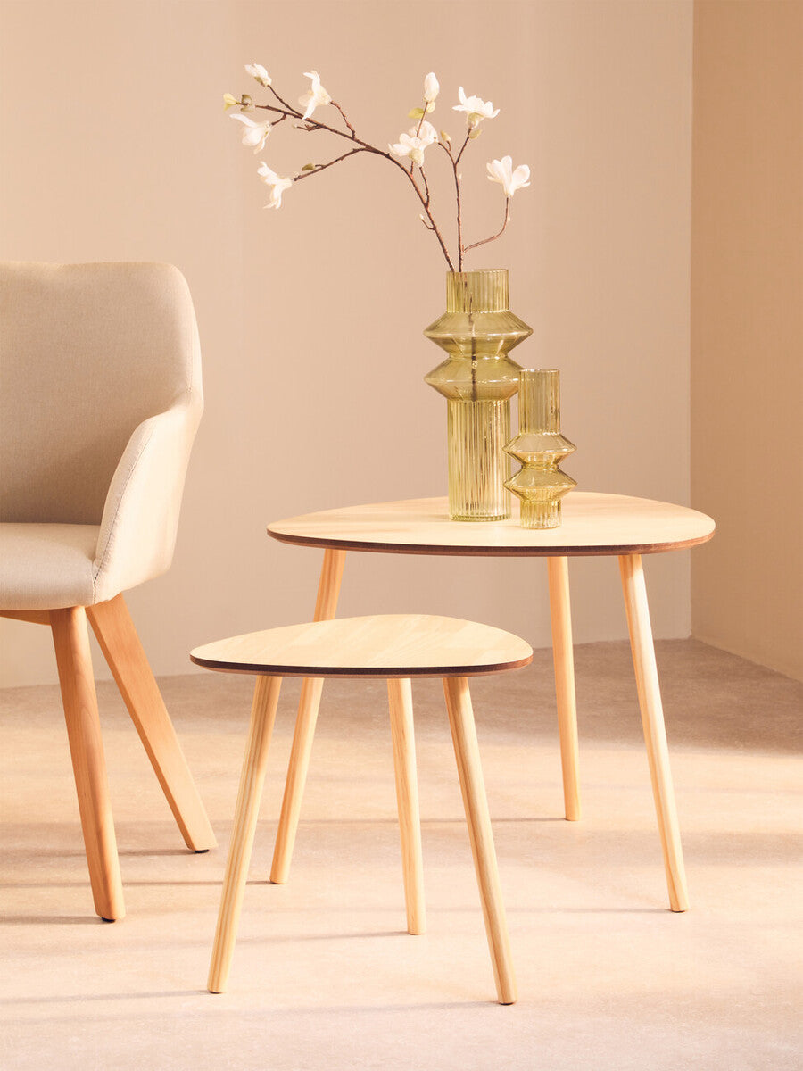 Set Of 2 Natural Wooden Nesting Side Tables With Tripod Legs & Rounded Triangle Tops, Rostok