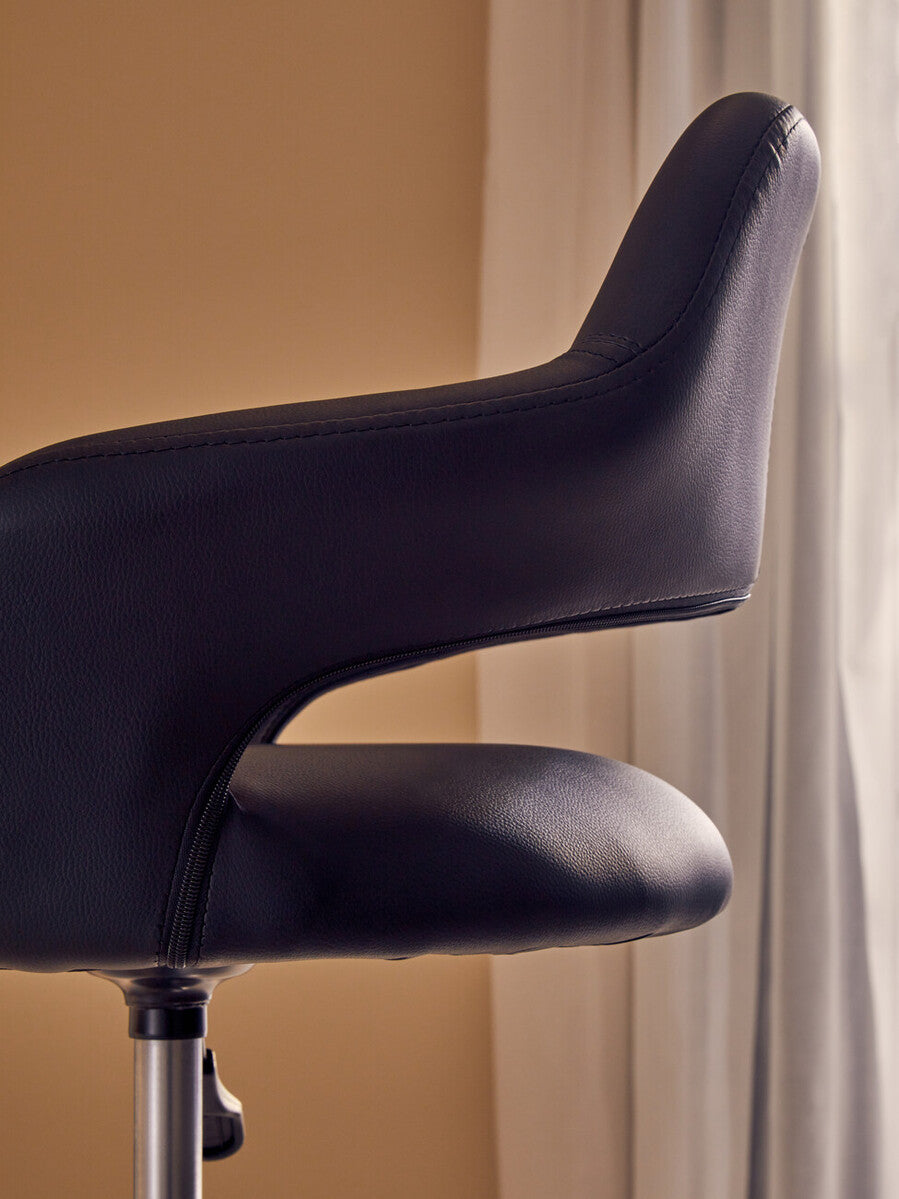 Fionna Black Home Office Chair With Curved Back