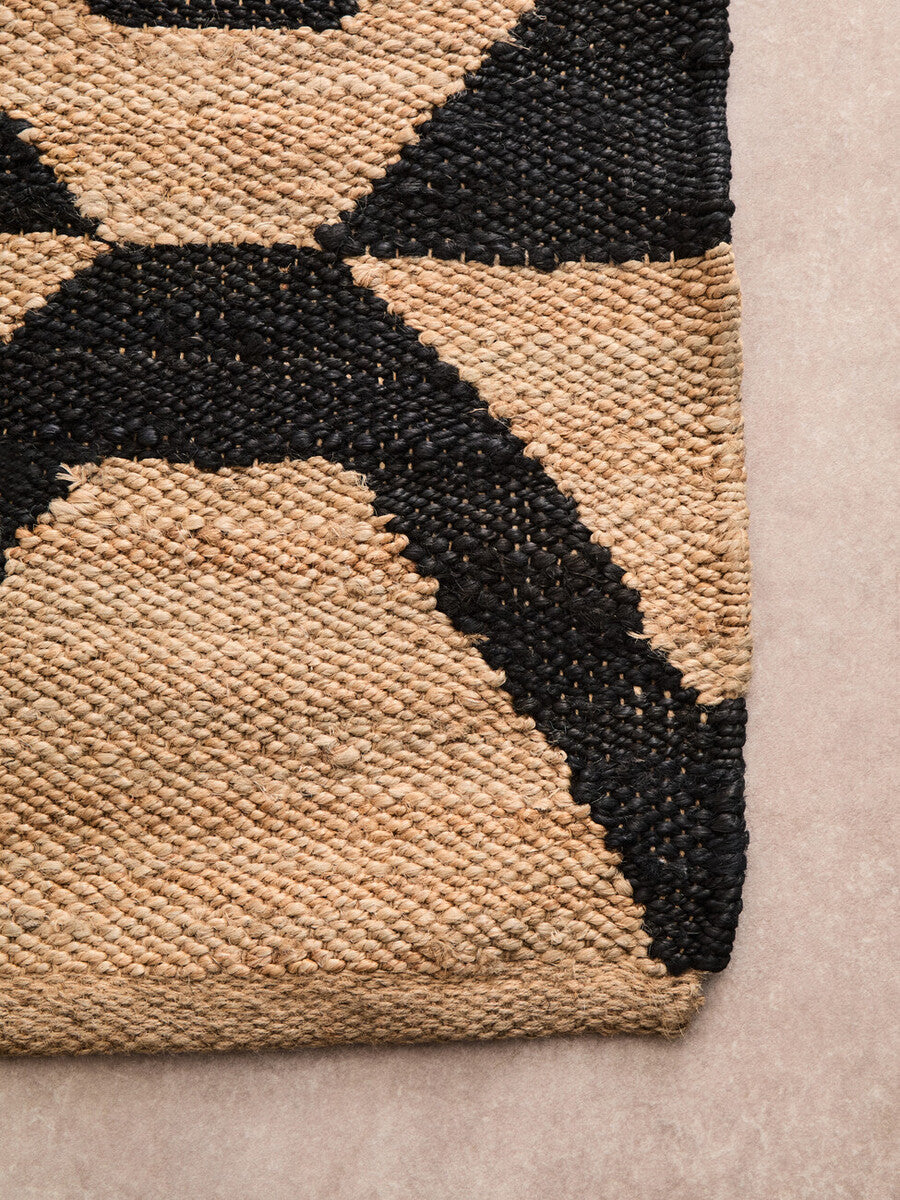 Bosie Hemp Large Black Modern Rug