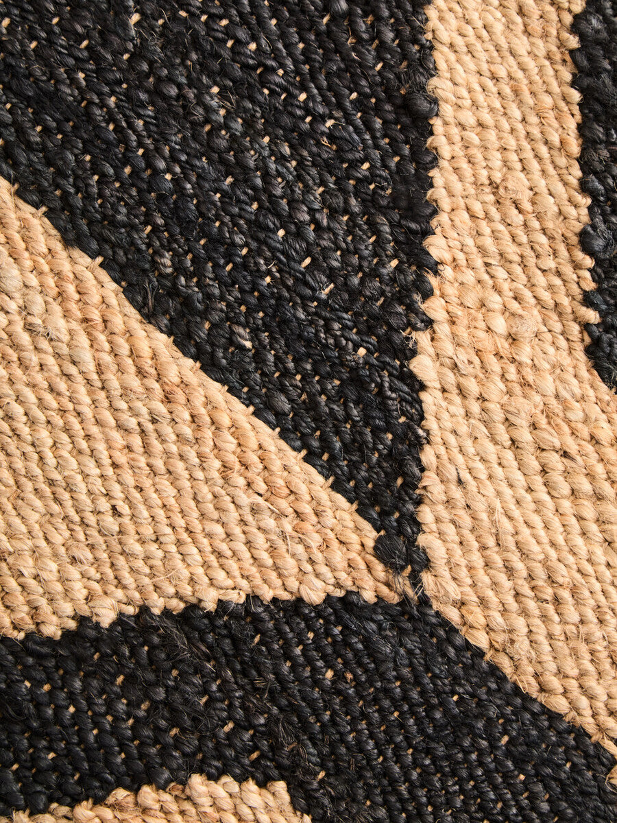 Bosie Hemp Large Black Modern Rug