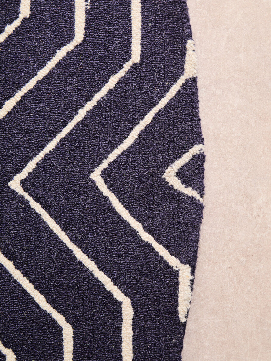 Bosie Moyo Blue & White Round Rug