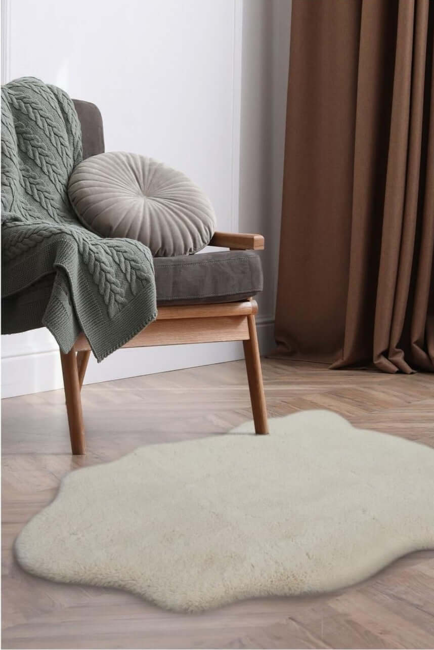 Luxury White Fur Rug