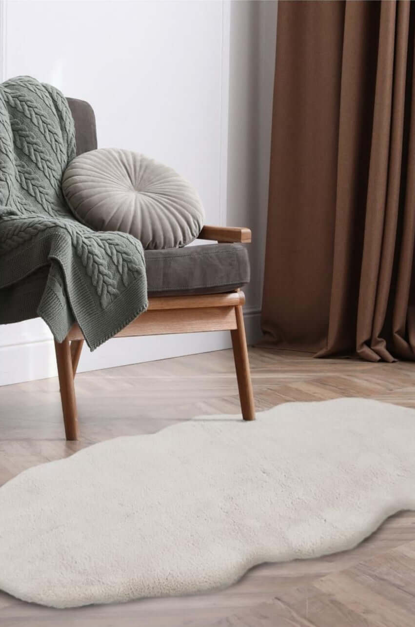 Luxury White Fur Rug