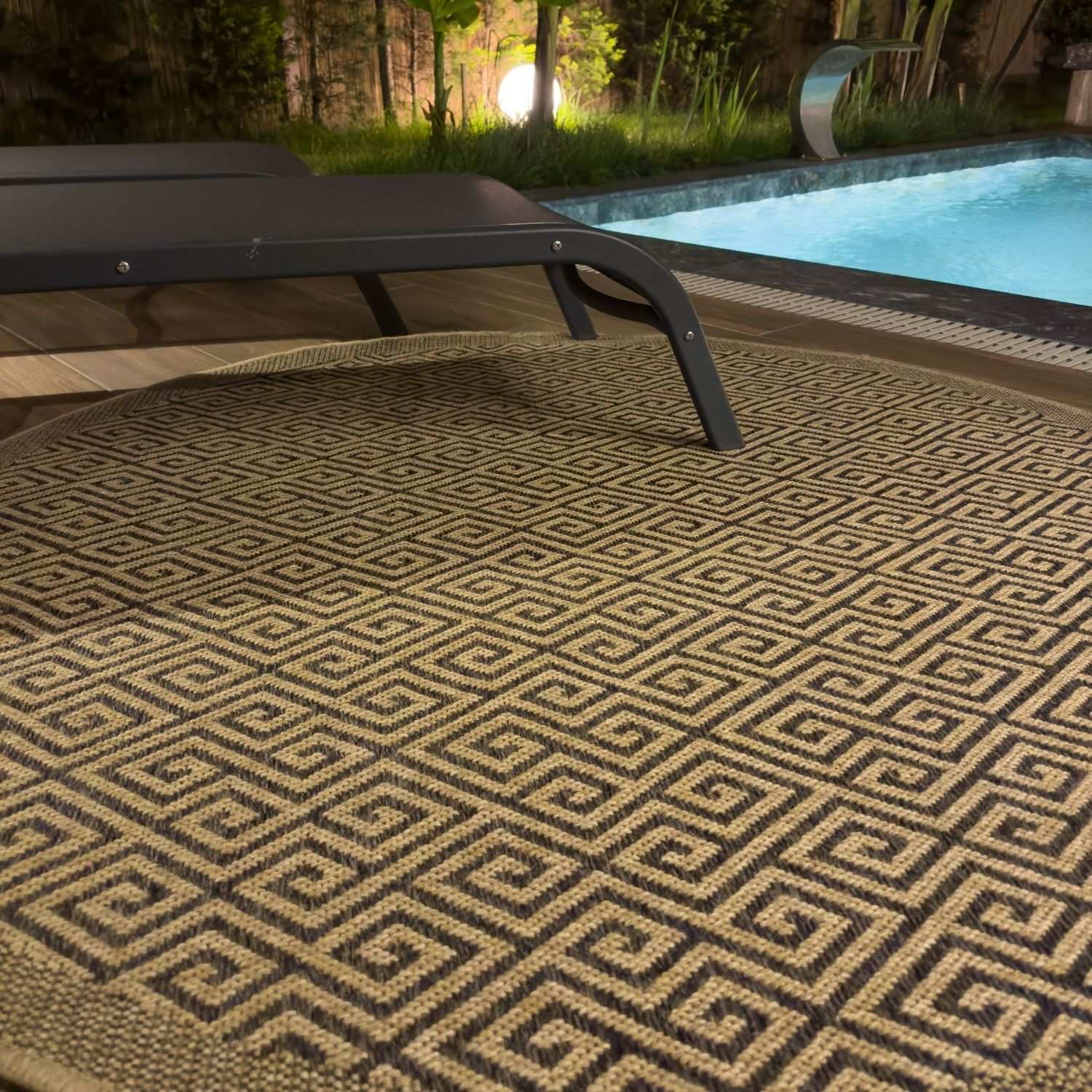 Nature Outdoor Rug Dark Grey