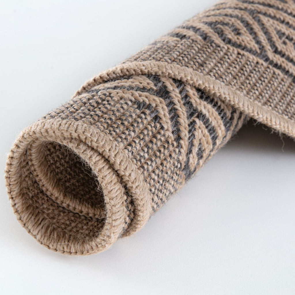 Nature Outdoor Rug Dark Grey