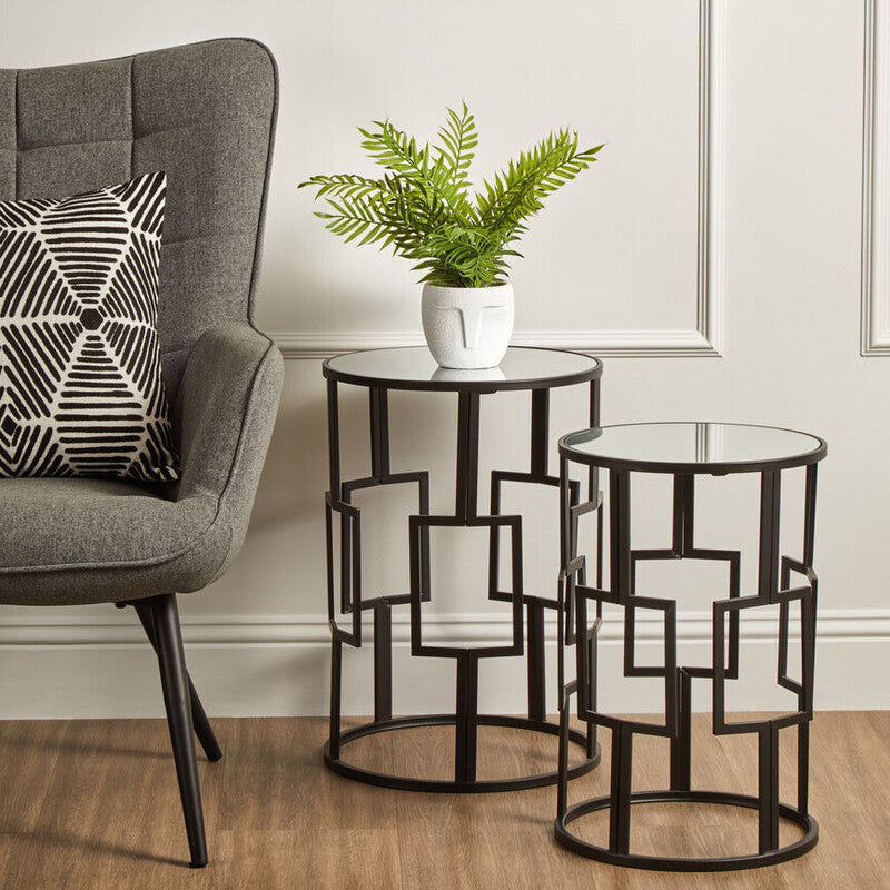 Set Of 2 Black Square Metal Frames Nesting Tables With Mirrored Tops, Avantis