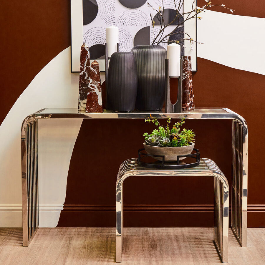 Silver Polished Stainless Steel Slatted End Table With Curved Shoulders & Clear Tempered Glass Top, Vogue
