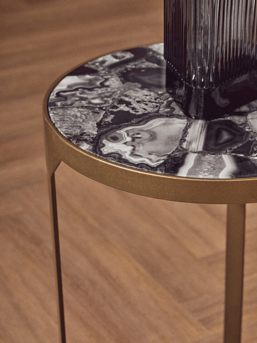 Round Polished Blue Agate Side Table With Gold Intersecting Legs, Vizzini
