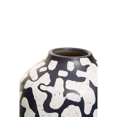 Tundra Earthenware Ceramic White Vase