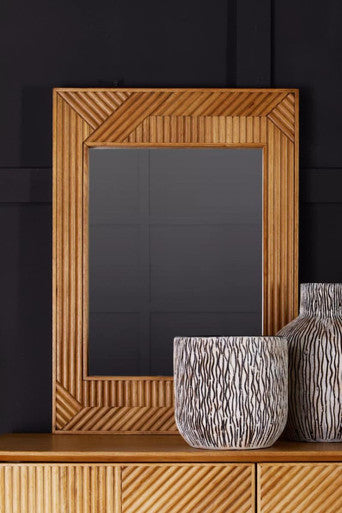 Arid Earthenware Black Modern Planter
