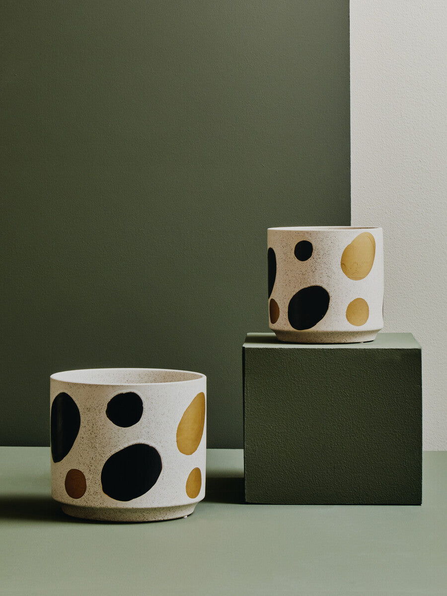 Yuri White & Gold Spotted Planter