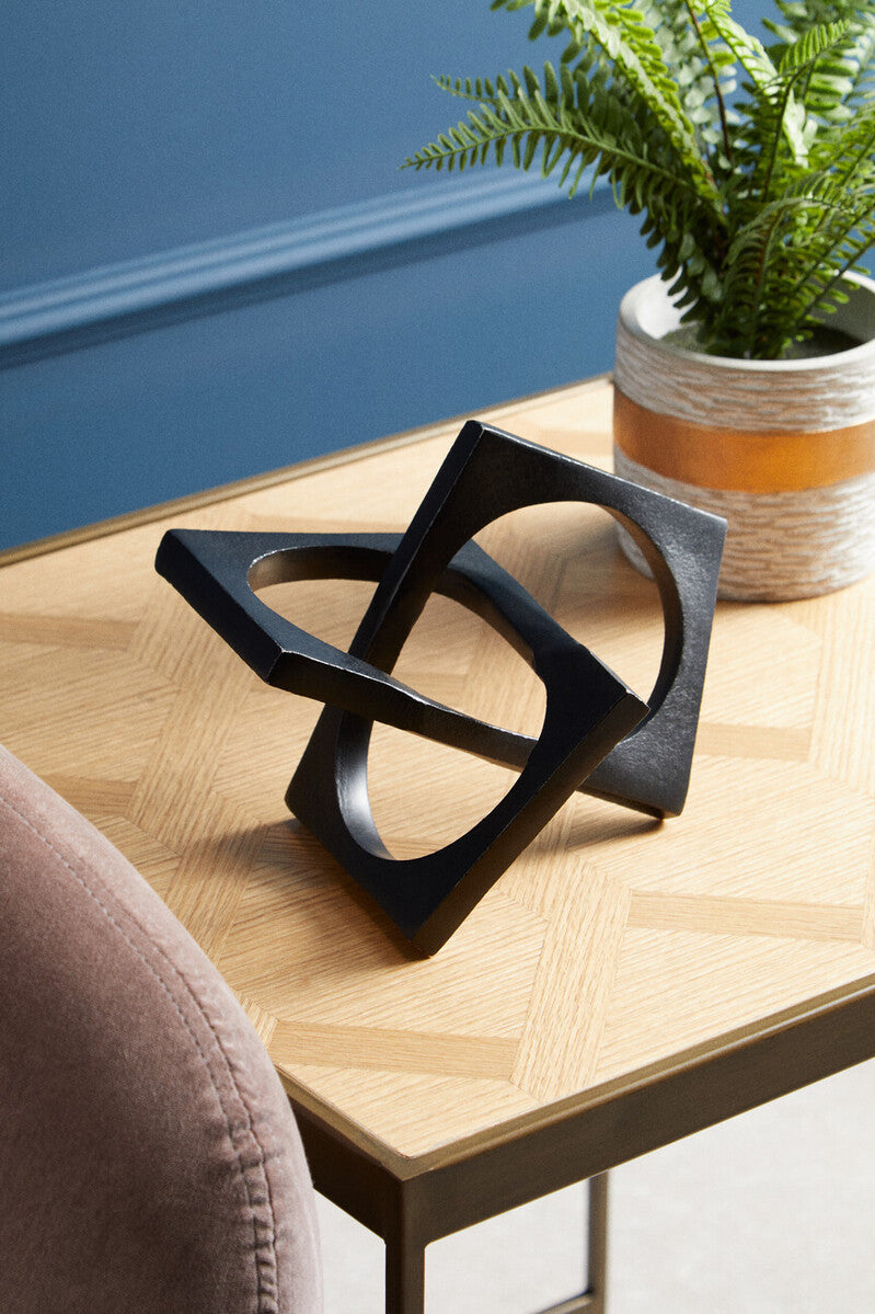 Prato Black Square Knot Sculpture