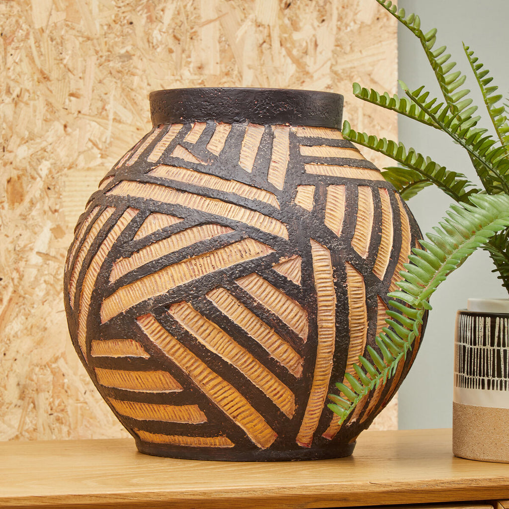Darnell Round Natural & Black Vase