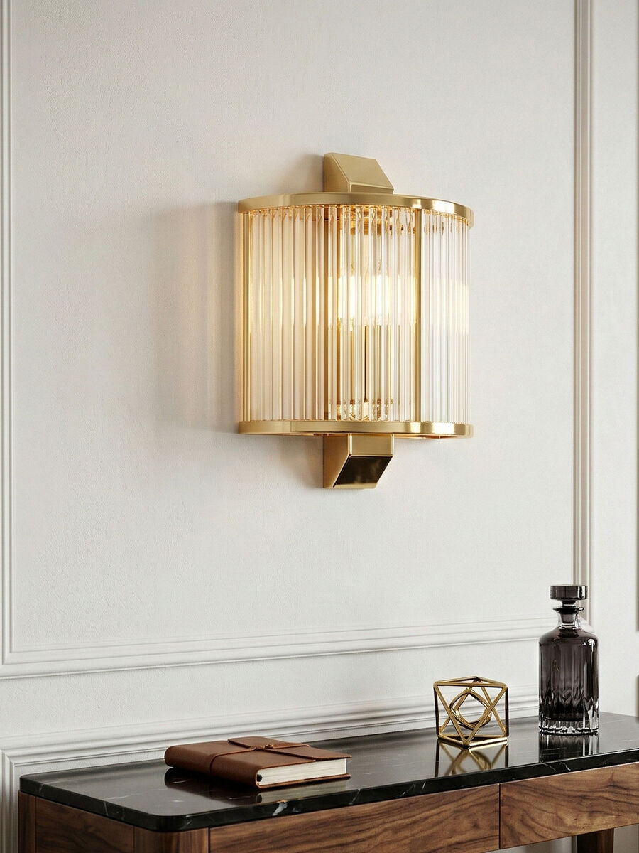Salasco Wall Light With Gold