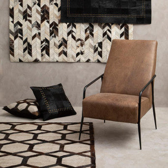 Bosie Safira Large Grey Rug With Black Hair On Leather
