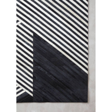 Bosie Safira Large Black & White Hair On Leather Rug