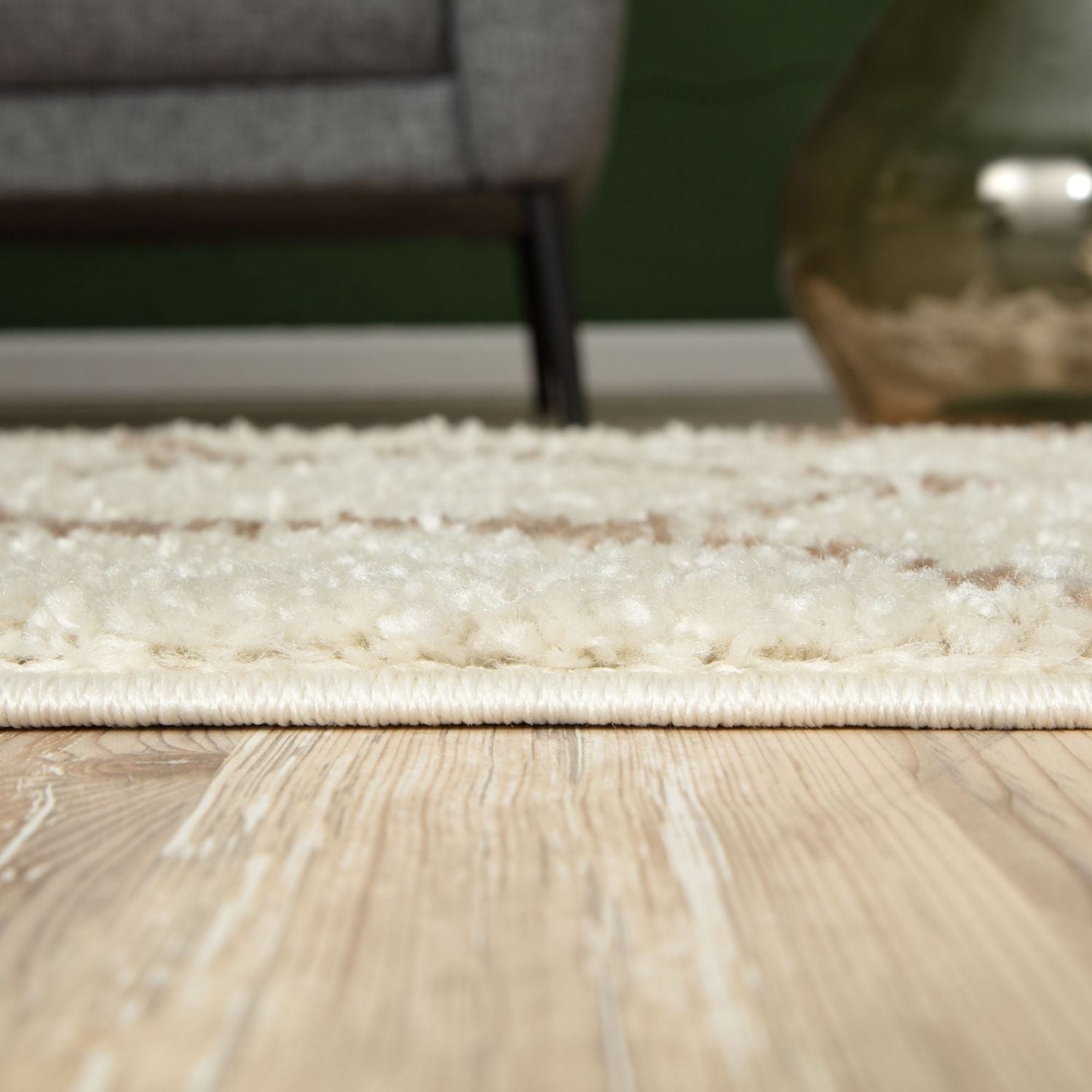 Moroccan Ivory Shaggy Rug