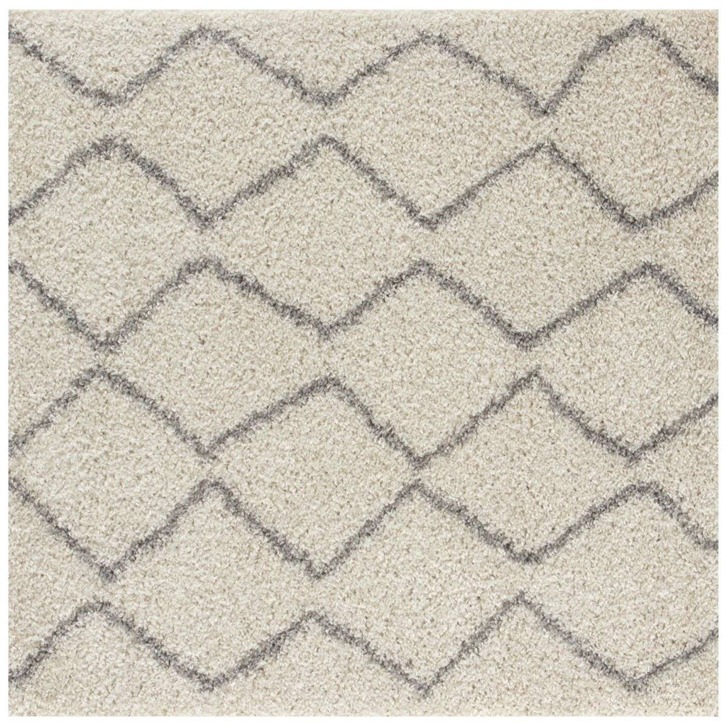 Moroccan Ivory Grey Shaggy Rug