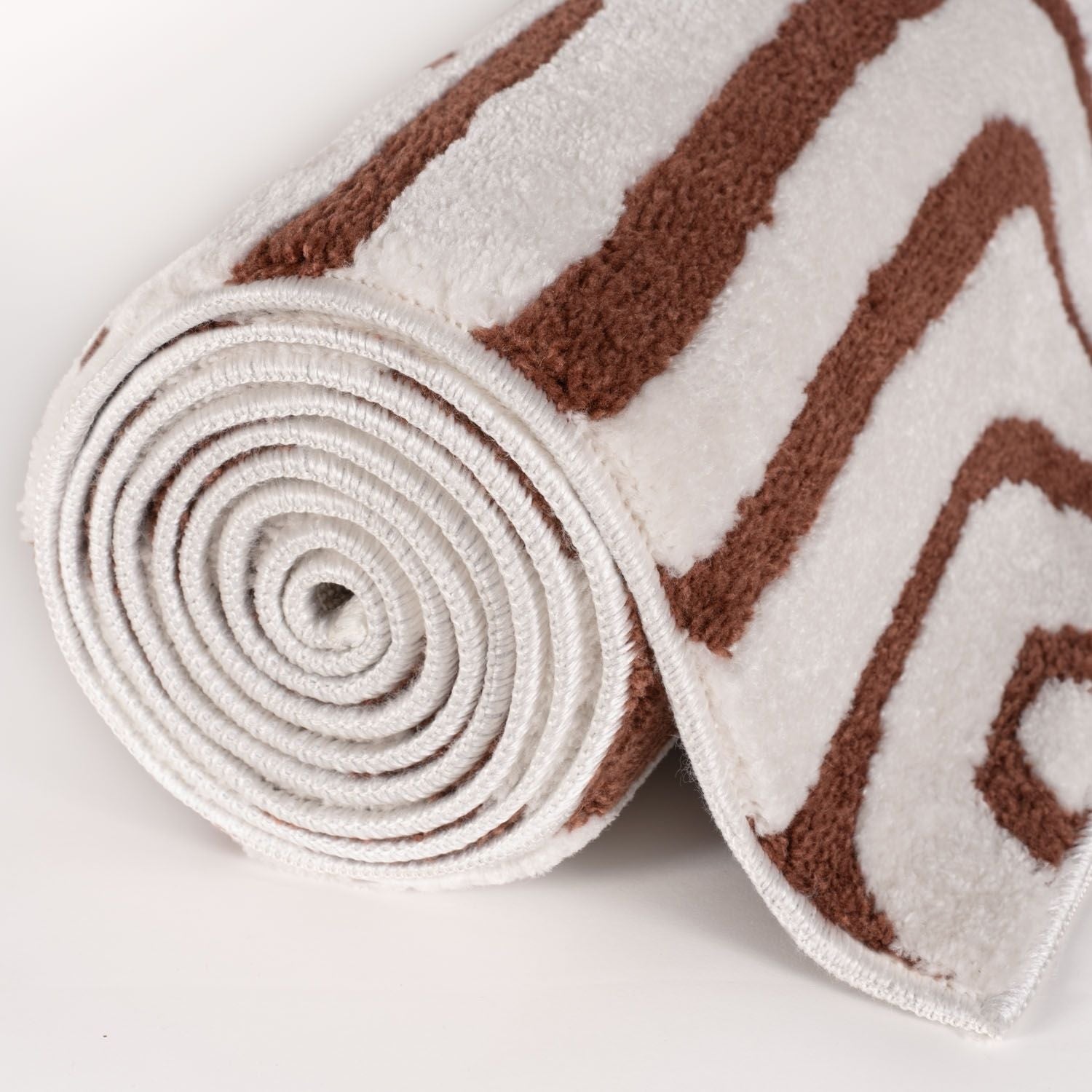 Loft Geometric Terra Polyester Copper Rug